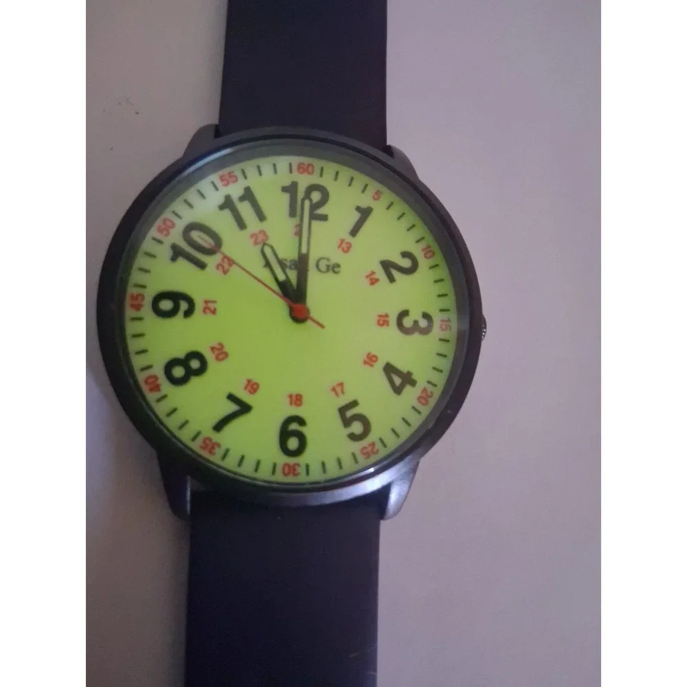 40MM Waterproof Anti-Scratch Analog Nurse Watch | 12/24 Hour Luminous | Big